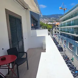Canavial Terrace@heart Of Portogallo